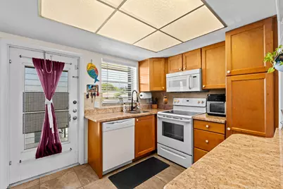 312 NE 17th Avenue #203, Boynton Beach, FL 33435 - Photo 1