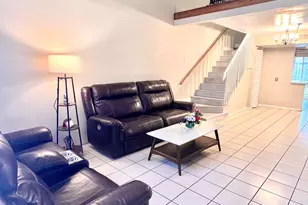 11150 NW 38th St, Sunrise, FL 33351 - Photo 4