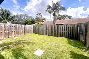 11150 NW 38th St, Sunrise, FL 33351 - Photo 2