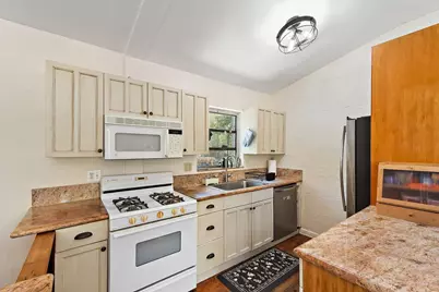 1429 Crest Drive, Lake Worth, FL 33461 - Photo 6