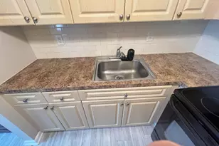 173 Waltham H, West Palm Beach, FL 33417 - Photo 6