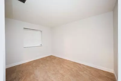 10127 E Boca Bend E #B2, Boca Raton, FL 33428 - Photo 2