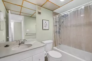 500 Executive Center Dr, West Palm Beach, FL 33401 - Photo 12