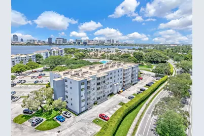500 Executive Center Drive #3i, West Palm Beach, FL 33401 - Photo 20