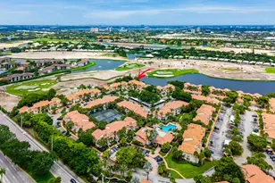 13111 Glenmoor Dr, West Palm Beach, FL 33409 - Photo 6