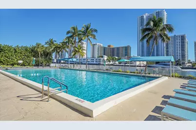 1000 Parkview Drive #306, Hallandale Beach, FL 33009 - Photo 30