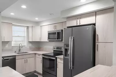 3150 W Rolling Hills Circle #704, Davie, FL 33328 - Photo 4