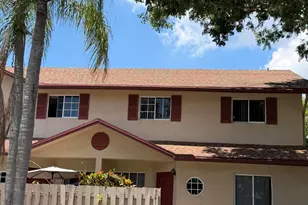 9741 NW 37th St, Sunrise, FL 33351 - Photo 2
