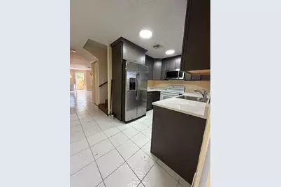 9741 NW 37th Street, Sunrise, FL 33351 - Photo 6