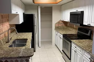 1500 S Crestwood Ct S, Royal Palm Beach, FL 33411 - Photo 4