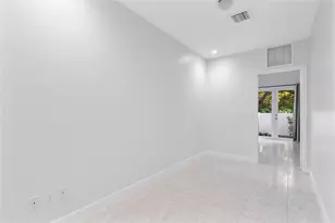 316 SW 16th St, Fort Lauderdale, FL 33315 - Photo 18
