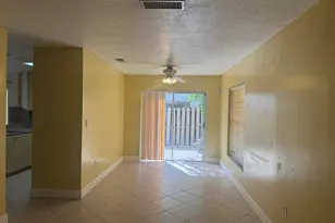 4350 SW 72nd Terrace SW, Davie, FL 33314 - Photo 20