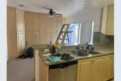 4350 SW 72nd Terrace SW, Davie, FL 33314 - Photo 6