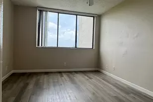4222 Inverrary Blvd, Lauderhill, FL 33319 - Photo 4