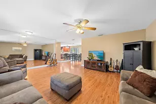 9090 Palladium Pl, Lake Worth, FL 33467 - Photo 14