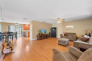 9090 Palladium Pl, Lake Worth, FL 33467 - Photo 12