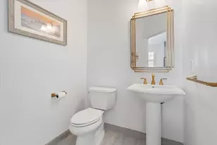 295 NE 5th Ave, Delray Beach, FL 33483 - Photo 18