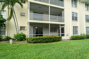 5570 Tamberlane Cir, Palm Beach Gardens, FL 33418 - Photo 22