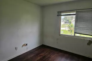 252 SW Cherryhill Rd, Port Saint Lucie, FL 34953 - Photo 8