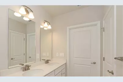 9611 SW Libertas Way, Port Saint Lucie, FL 34987 - Photo 14