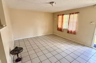 6885 SW 16th Ct, North Lauderdale, FL 33068 - Photo 2