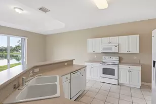 1412 NE 40th Ave, Homestead, FL 33033 - Photo 16