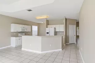 1412 NE 40th Ave, Homestead, FL 33033 - Photo 14