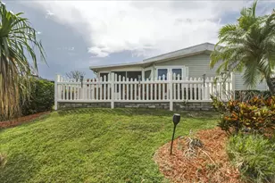 8475 Filifera Ct, Port Saint Lucie, FL 34952 - Photo 12