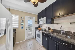 3010 NE 16th Ave, Oakland Park, FL 33334 - Photo 12