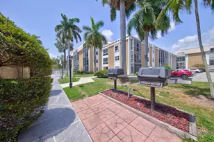 3010 NE 16th Ave, Oakland Park, FL 33334 - Photo 34