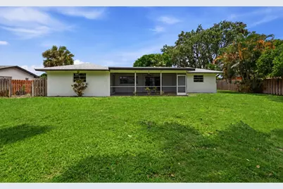 31 W Coconut Drive, Lake Worth, FL 33467 - Photo 26