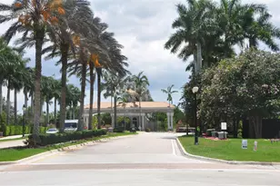 19496 S Whitewater Ave, Weston, FL 33332 - Photo 2