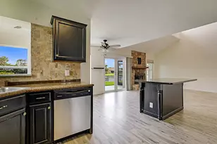 3570 Woods Walk Blvd, Lake Worth, FL 33467 - Photo 12