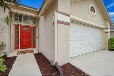 3570 Woods Walk Boulevard, Lake Worth, FL 33467 - Photo 2
