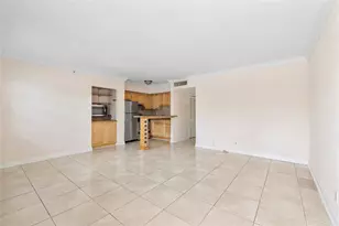 4050 NE 12th Terrace, Oakland Park, FL 33334 - Photo 4