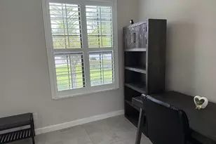 4426 Buena Tara Dr, West Palm Beach, FL 33413 - Photo 10