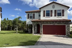 4426 Buena Tara Dr, West Palm Beach, FL 33413 - Photo 2