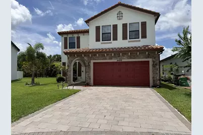 4426 Buena Tara Drive, West Palm Beach, FL 33413 - Photo 2