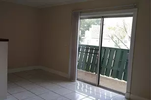 8903 NW 28th Dr, Coral Springs, FL 33065 - Photo 4