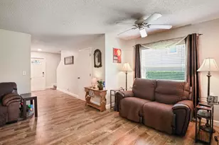6881 Willow Creek Run, Greenacres, FL 33463 - Photo 10