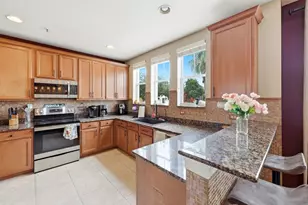 750 Millbrae Ct, West Palm Beach, FL 33401 - Photo 10
