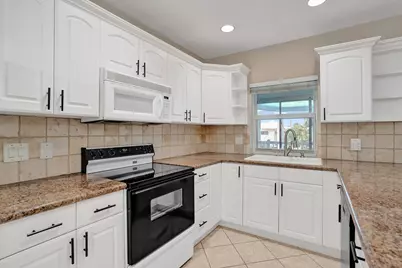 2734 NE 27th Court #17, Lighthouse Point, FL 33064 - Photo 24