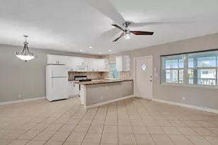 2734 NE 27th Ct, Lighthouse Point, FL 33064 - Photo 18