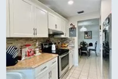 2800 Riverside Drive #203, Coral Springs, FL 33065 - Photo 4