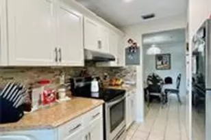 2800 Riverside Dr, Coral Springs, FL 33065 - Photo 4
