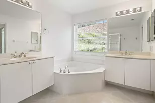 7387 Tonga Ct, Boynton Beach, FL 33437 - Photo 30