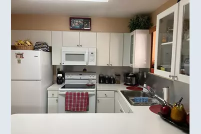 8752 NW 107th Terrace #8752, Hialeah Gardens, FL 33018 - Photo 6