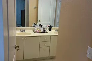 8752 NW 107 Terrace, Hialeah Gardens, FL 33018 - Photo 16