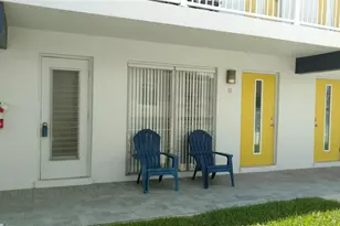 1354 Bayview Dr, Fort Lauderdale, FL 33304 - Photo 12