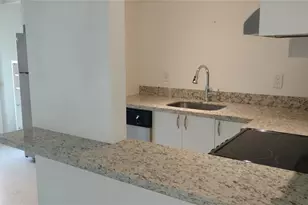 1354 Bayview Dr, Fort Lauderdale, FL 33304 - Photo 6